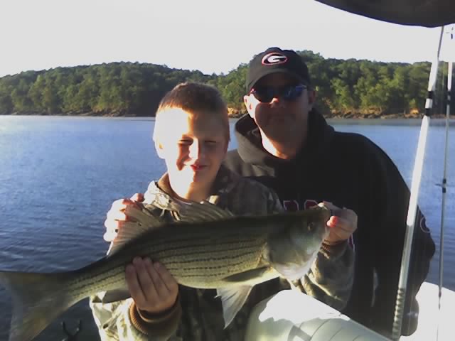 Lake Allatoona Fishing Guide